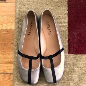 Anti Lu Pewter Leather T Strap Mini Wedge Shoe EU 39.5, US 9